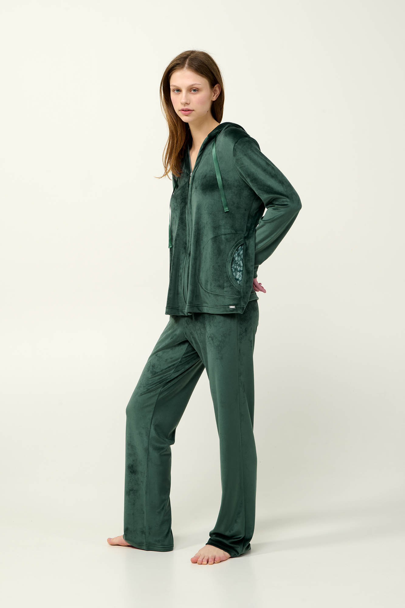 1_0556995681-1-2025-08-26 12:49:14